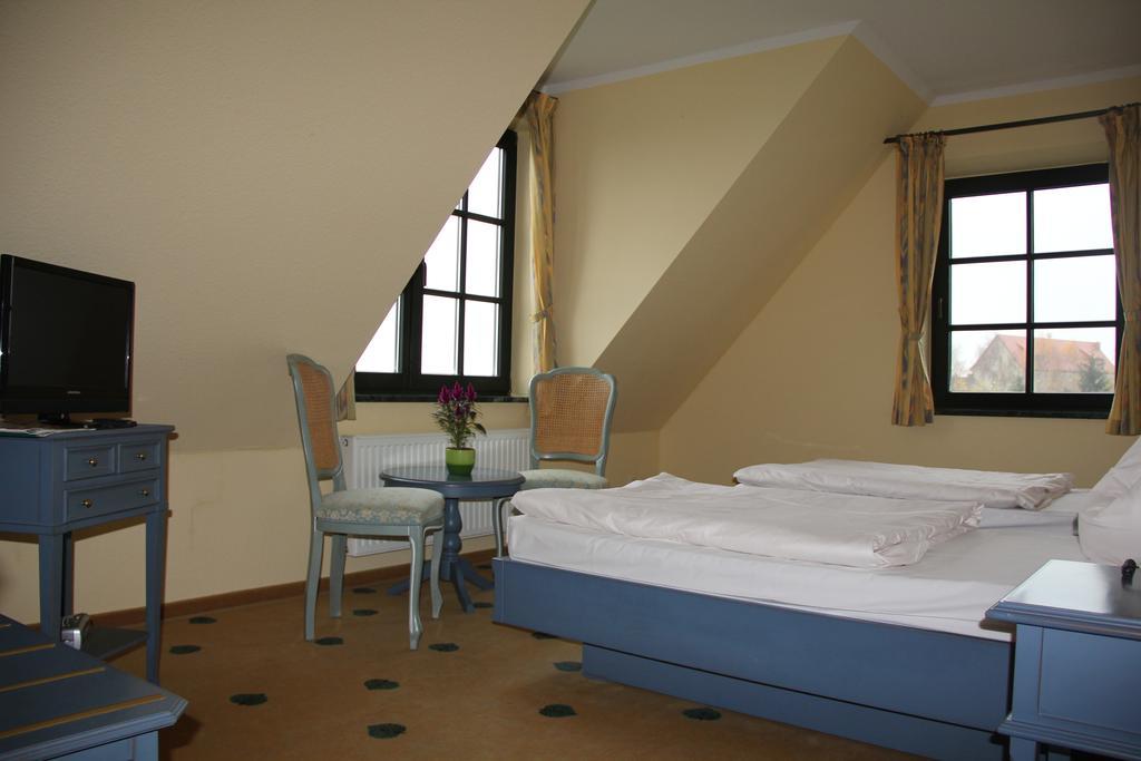 Mueritz Landhotel Gruener Baum Gotthun Zewnętrze zdjęcie